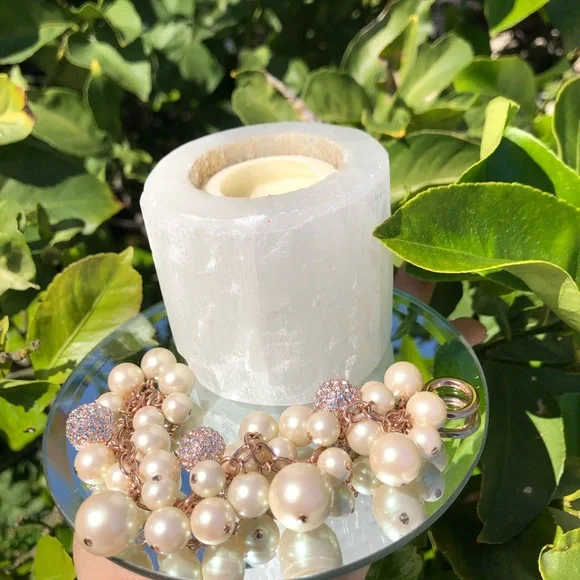 Carolee Elegant Pearl and Champagne Pink Gold Charm Pave Gloves Bracelet - Picture 6 of 7